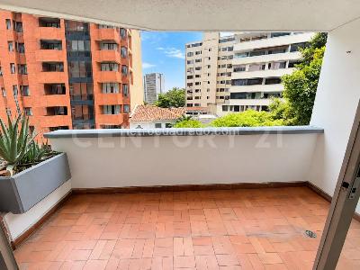 Apartamento de 2 alcobas en venta en Juanambu, Cali, 95 m² · foto 12 de 13
