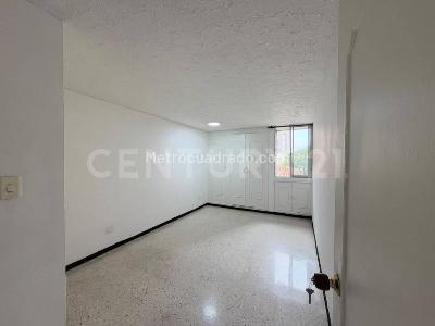 Apartamento de 2 alcobas en venta en Juanambu, Cali, 95 m² · foto 5 de 13
