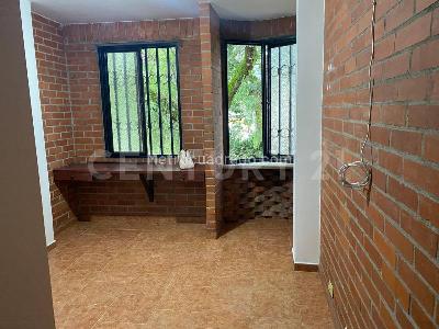 Apartamento de 5 alcobas en venta en Guadalupe Cali, Cali, 209 m² · foto 4 de 16