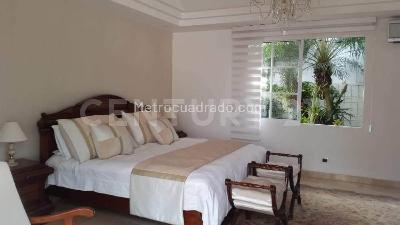 Casa de 4 alcobas en venta en Ciudad Jardin, Cali, 1656 m² · foto 7 de 17