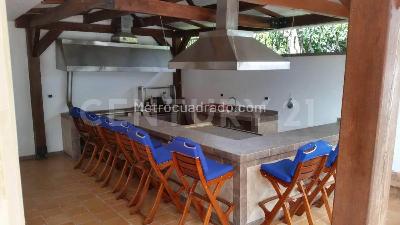 Casa de 4 alcobas en venta en Ciudad Jardin, Cali, 1656 m² · foto 9 de 17