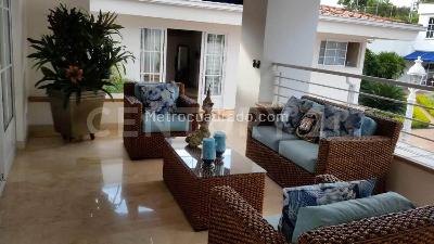 Casa de 4 alcobas en venta en Ciudad Jardin, Cali, 1656 m² · foto 13 de 17