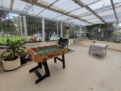 Apartamento de 3 alcobas en venta en Nicolas De Ferderman, Bogotá, 199 m² · foto 3 de 19