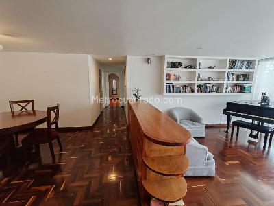 Apartamento de 3 alcobas en venta en Nicolas De Ferderman, Bogotá, 199 m² · foto 4 de 19
