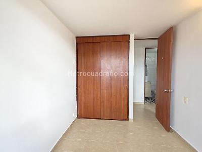 Apartamento en venta en Villas De Granada, Bogotá · foto 13 de 20
