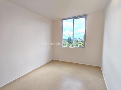 Apartamento en venta en Villas De Granada, Bogotá · foto 16 de 20