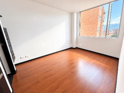 Apartamento de 1 alcoba en venta en San Antonio Norte, Bogotá, 40 m² · foto 5 de 8