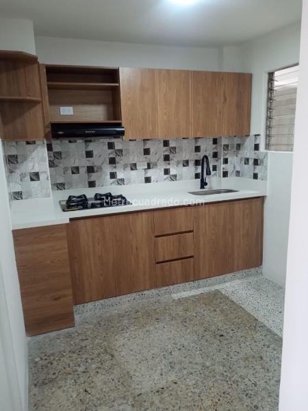 Apartamento Amplio de 4 Alcobas en Laureles