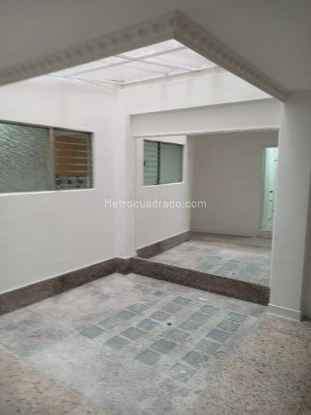 Spacious 4BR Apartment in Laureles - 2