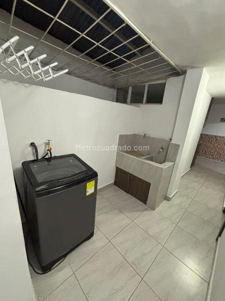 Apartamento Amoblado de 2 Alcobas en Boston Centro con Parqueadero - 8