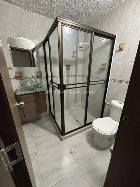 Apartamento Amoblado de 2 Alcobas en Boston Centro con Parqueadero - 9