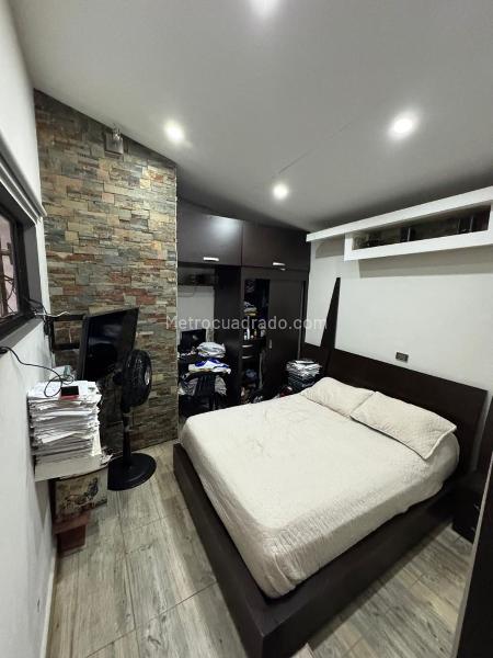 Spacious 3BR Apartment in Santa Monica - 7