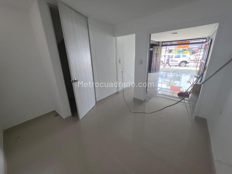 Local Comercial en Arriendo, EL ESTADIO, Medellín - Vista 2