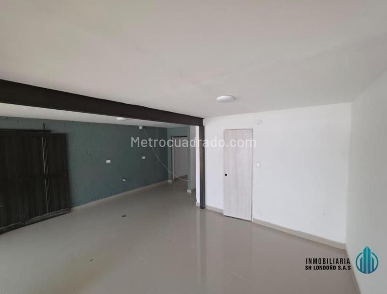 Local Comercial en Arriendo, ESTADIO, Medellín - Vista 3