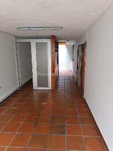 Casa de 5 alcobas en venta en La Soledad Teusaquillo, Bogotá, 331 m² · foto 7 de 20