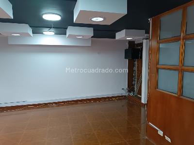 Casa de 5 alcobas en venta en La Soledad Teusaquillo, Bogotá, 331 m² · foto 10 de 20