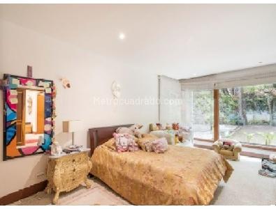 Casa de 5 alcobas en venta en Santa Ana Oriental Usaquen, Bogotá, 1693 m² · foto 12 de 19