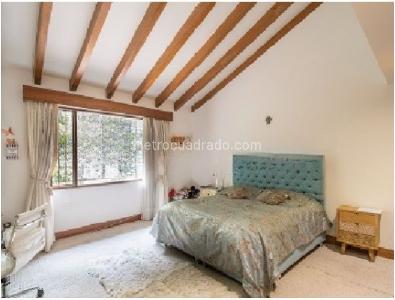 Casa de 5 alcobas en venta en Santa Ana Oriental Usaquen, Bogotá, 1693 m² · foto 15 de 19