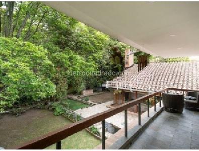 Casa de 5 alcobas en venta en Santa Ana Oriental Usaquen, Bogotá, 1693 m² · foto 19 de 19