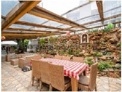 Casa de 5 alcobas en venta en Santa Ana Oriental Usaquen, Bogotá, 1693 m² · foto 6 de 19