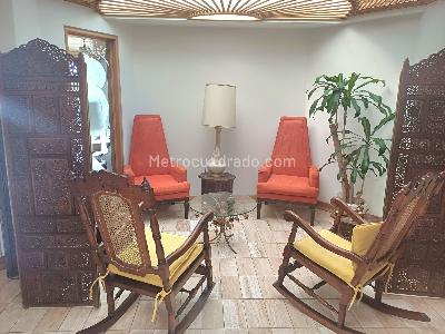 Apartamento de 5 alcobas en venta en San Patricio Santa Barbara, Bogotá, 202 m² · foto 3 de 14