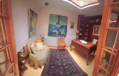 Apartamento de 5 alcobas en venta en San Patricio Santa Barbara, Bogotá, 202 m² · foto 5 de 14