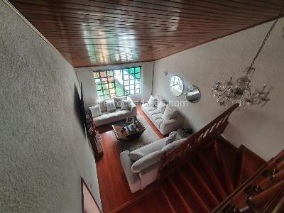 Casa de 5 alcobas en venta en Villa Magdala Usaquen, Bogotá, 278 m² · foto 7 de 20
