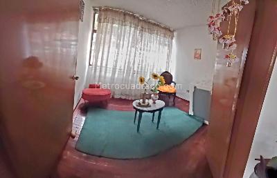 Casa de 5 alcobas en venta en La Soledad Teusaquillo, Bogotá, 280 m² · foto 4 de 20