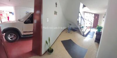 Casa de 5 alcobas en venta en La Soledad Teusaquillo, Bogotá, 280 m² · foto 9 de 20