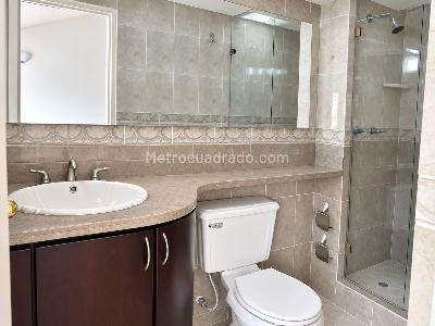 Casa de 4 alcobas en venta en Calleja Baja, Bogotá, 172 m² · foto 6 de 17