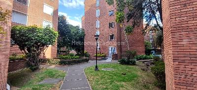 Apartamento de 4 alcobas en venta en Pasadena Alta, Bogotá, 154 m² · foto 13 de 20