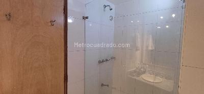 Apartamento de 4 alcobas en venta en Pasadena Alta, Bogotá, 154 m² · foto 5 de 20