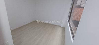 Apartamento de 3 alcobas en venta en Los Rosales Chico, Bogotá, 137 m² · foto 19 de 19