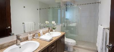 Apartamento de 4 alcobas en venta en Santa Paula Molinos Norte, Bogotá, 210 m² · foto 5 de 18