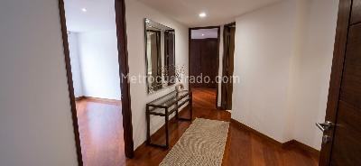 Apartamento de 4 alcobas en venta en Santa Paula Molinos Norte, Bogotá, 210 m² · foto 6 de 18