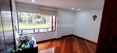 Apartamento de 3 alcobas en venta en Santa Ana Oriental Usaquen, Bogotá, 190 m² · foto 12 de 20