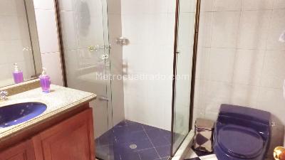 Apartamento de 4 alcobas en venta en Chico Navarra, Bogotá, 179 m² · foto 12 de 19