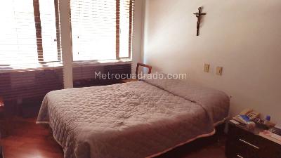 Apartamento de 4 alcobas en venta en Chico Navarra, Bogotá, 179 m² · foto 9 de 19