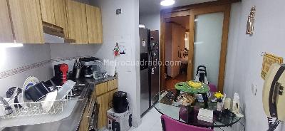 Apartamento de 3 alcobas en venta en Santa Barbara Central, Bogotá, 127 m² · foto 16 de 20