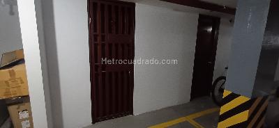 Apartamento de 3 alcobas en venta en Santa Barbara Central, Bogotá, 127 m² · foto 19 de 20