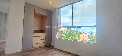 Apartamento de 4 alcobas en venta en Santa Barbara Alta Usaquen, Bogotá, 151 m² · foto 14 de 20
