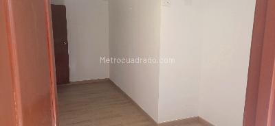 Casa de 5 alcobas en venta en Quinta Paredes, Bogotá, 450 m² · foto 10 de 20