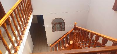 Casa de 5 alcobas en venta en Quinta Paredes, Bogotá, 450 m² · foto 11 de 20
