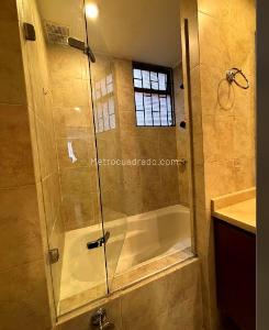 Apartamento de 3 alcobas en venta en Entremontes, Bogotá, 144 m² · foto 15 de 20
