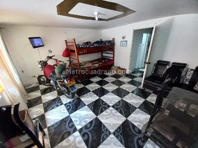 Casa de 5 alcobas en venta en Meissen, Bogotá, 252 m² · foto 2 de 20