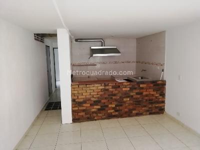 Casa de 5 alcobas en venta en Nuevo Corinto El Rincon, Bogotá, 60 m² · foto 2 de 20