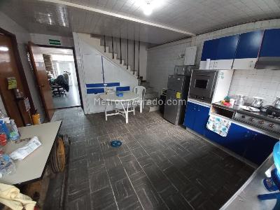 Casa en venta en La Castellana, Bogotá · foto 3 de 17