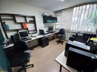 Casa en venta en La Castellana, Bogotá · foto 10 de 17