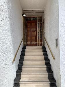 Casa en venta en Santa Barbara Central, Bogotá · foto 9 de 15
