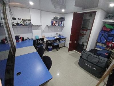 Casa en venta en Santa Barbara Central, Bogotá · foto 12 de 15